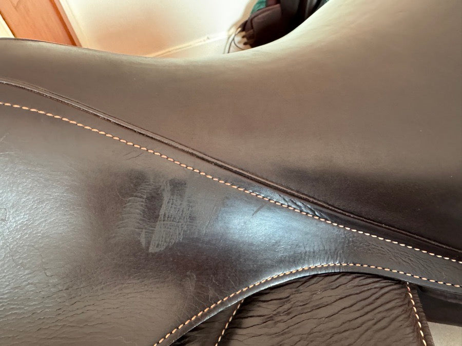 VOLTAIRE 18” 2021 Voltaire Palm Beach PRO Saddle - 3A - Full Buffalo (2)