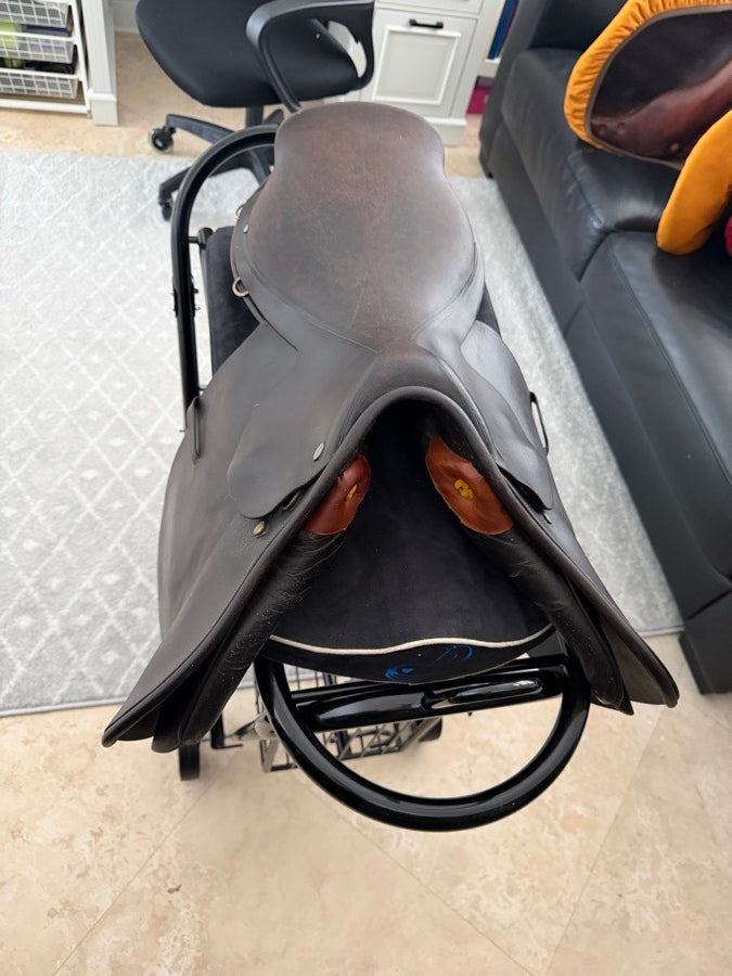 HERMES Hermes 17.5 Hunter/Jumper Saddle (2)