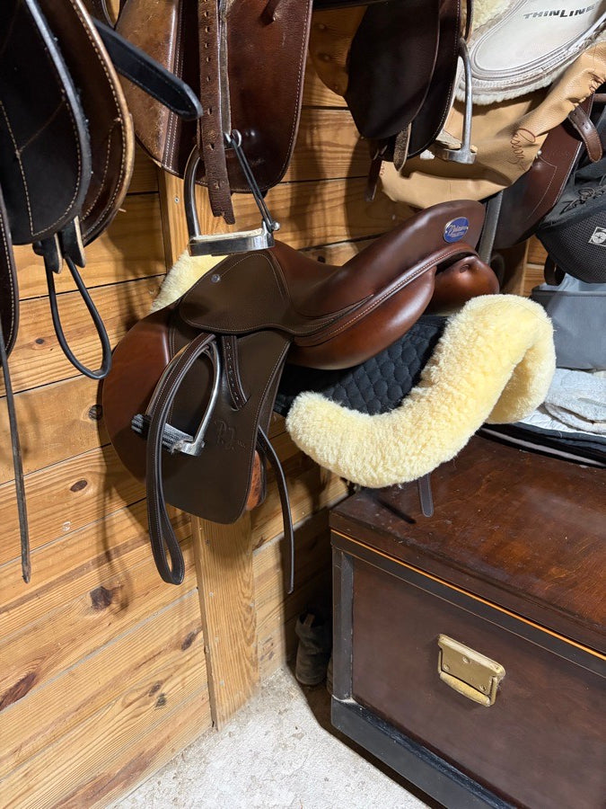 Other PJ saddle 16.5” (4)