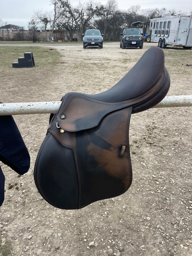 PRESTIGE 18” Prestige Jump Saddle