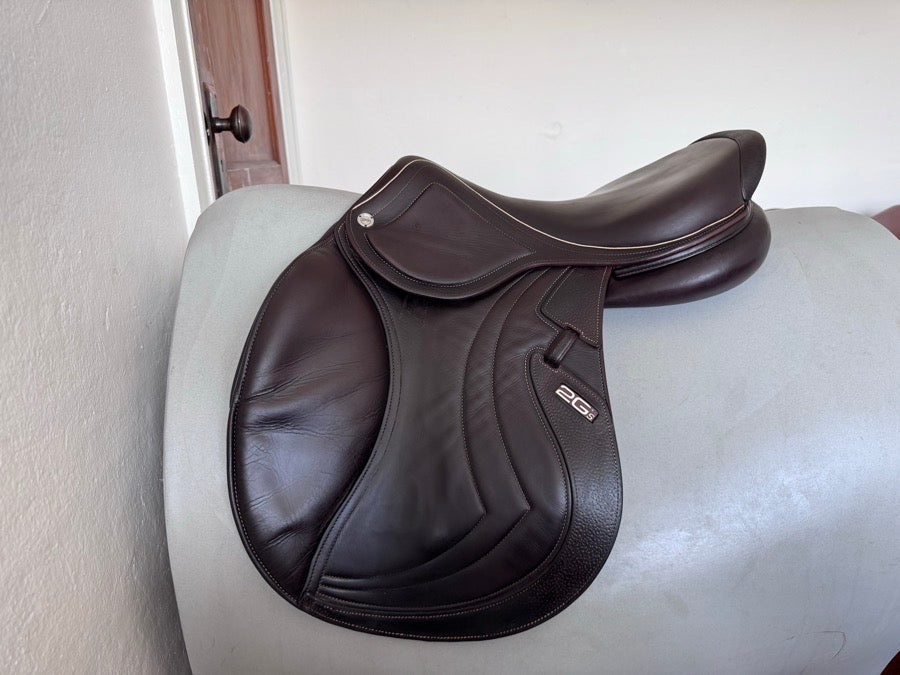 CWD 17.5” 2018 CWD SE32 Mademoiselle 2Gs Saddle - 3L - Full Buffalo
