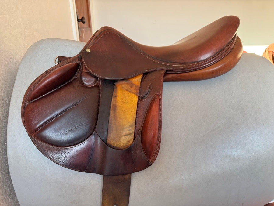 DEVOUCOUX 18.5” Devoucoux Ioldy Monoflap XC Saddle - 1AA