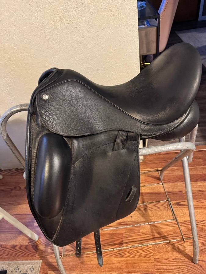 CUSTOM SADDLERY Custom Saddlery 17’ Icon Star