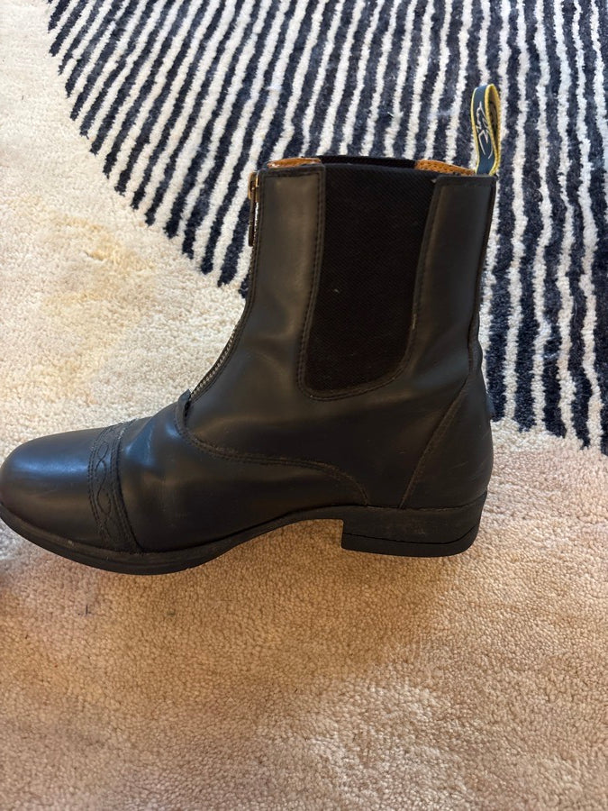 Other Moretta paddock boots (2)