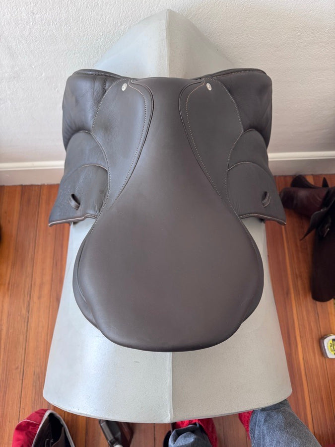 VOLTAIRE 17.5” 2020 Voltaire Stuttgart PRO Saddle - 3A - Full Buffalo - Flawless! (5)