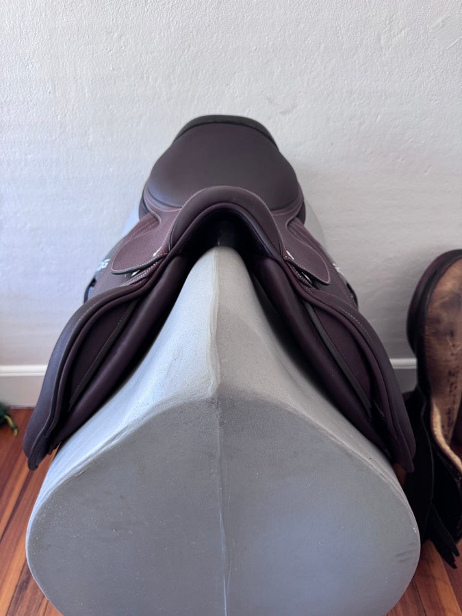CWD NEW - 17.5” CWD SE40 2Gs Saddle - 3C - 2024 - NEVER RIDDEN IN (8)