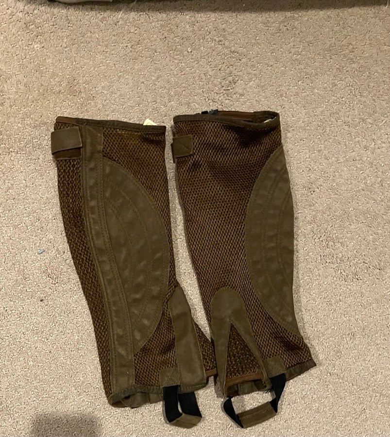 TOUGH 1 Brown half chaps (2)