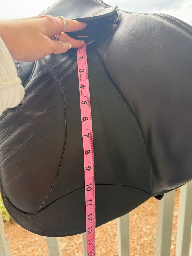 VOLTAIRE Voltaire 2015 18” 2AA Saddle (6)