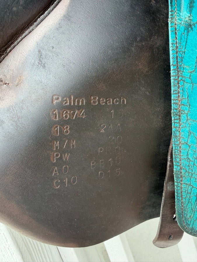 VOLTAIRE Voltaire 2015 18” 2AA Saddle (8)