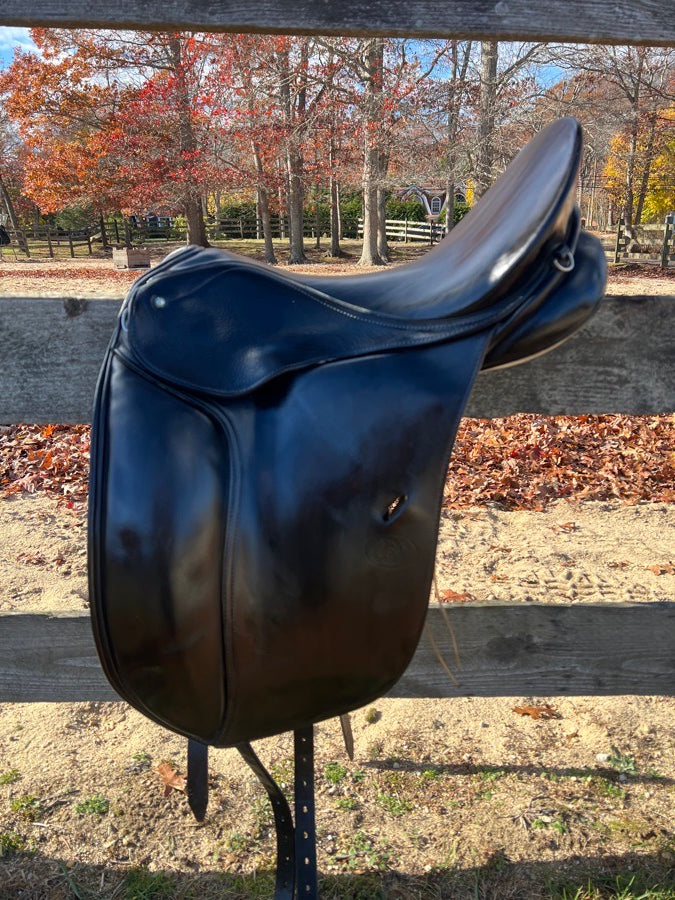 SCHLEESE Schleese JES Elite Dressage Saddle (18”)