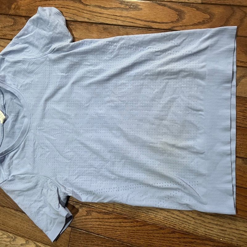 Other Athleta In-Motion Seamless T-Shirt (3)