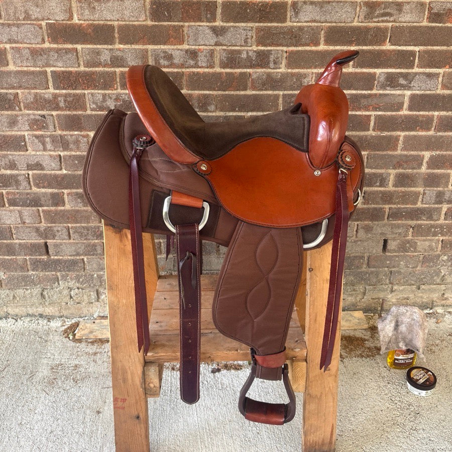 BIG HORN 15’’ Ladies Big Horn Trail Saddle,SQHB, Challenger back cinch included (2)