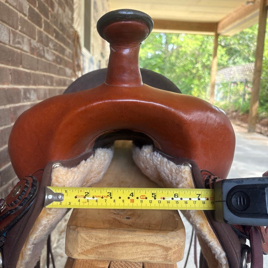BIG HORN 15’’ Ladies Big Horn Trail Saddle,SQHB, Challenger back cinch included (5)