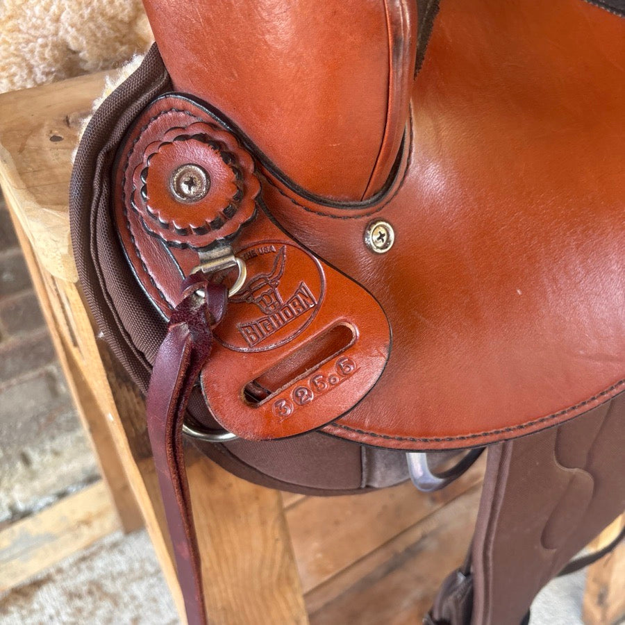 BIG HORN 15’’ Ladies Big Horn Trail Saddle,SQHB, Challenger back cinch included (4)