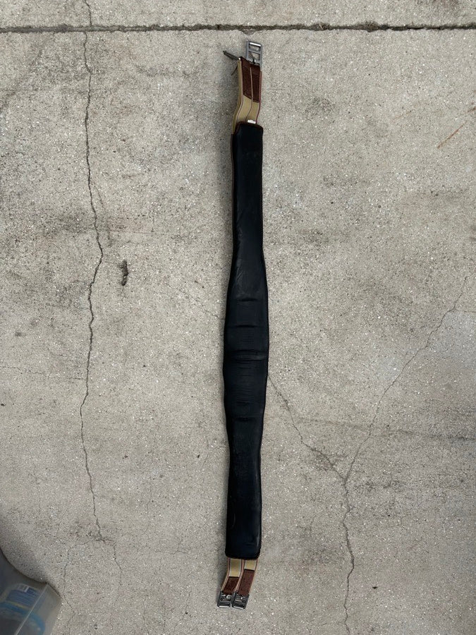 CLASSIC EQUINE Classic Equine Girth 56” (2)