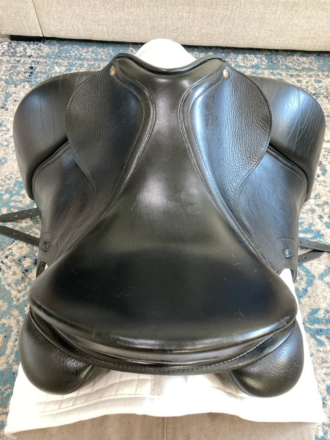 SCHLEESE Schleese Infinity II 17.5” Dressage Saddle (8)