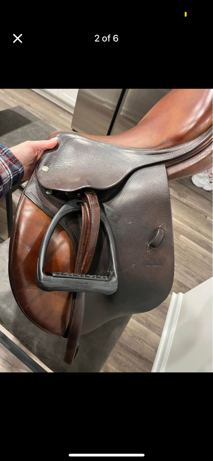 CWD SE01 17” 2L CWD Saddle (2)