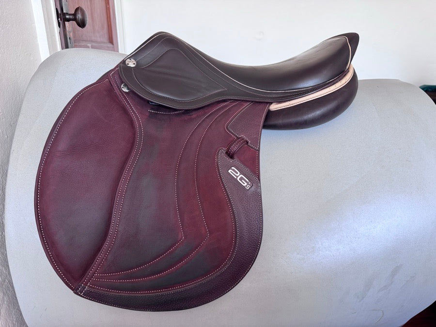 CWD 17.5” CWD SE32 Mademoiselle 2Gs Saddle - Full Buffalo - NEW Flaps 2026 (2)