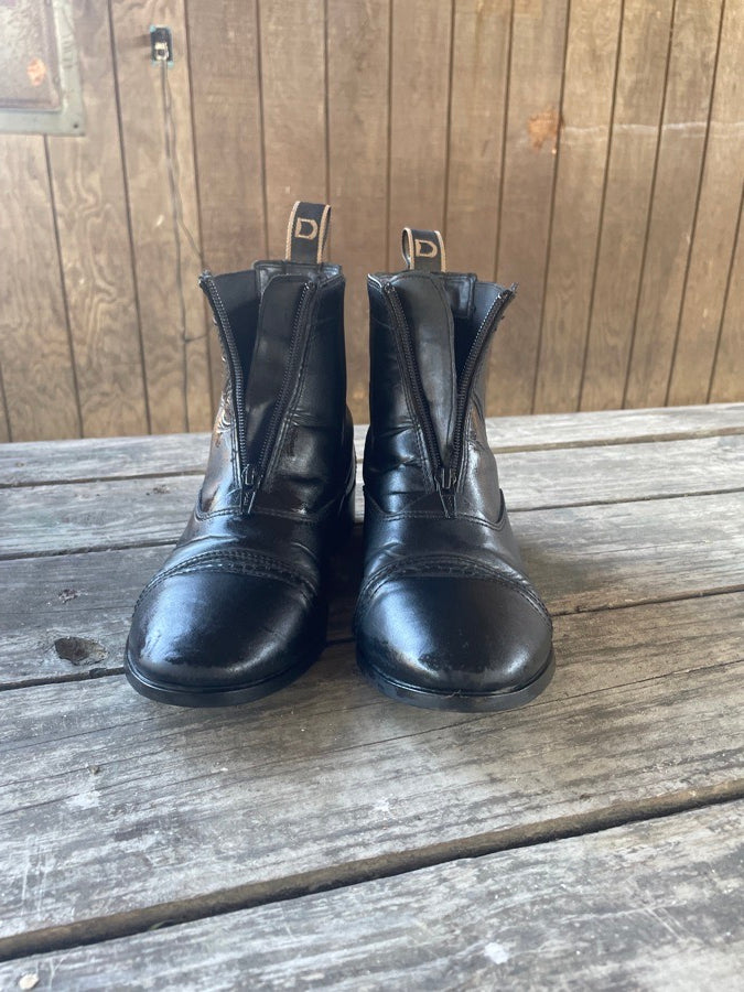 DUBLIN Ladies size 7.5 Dublin paddock boots