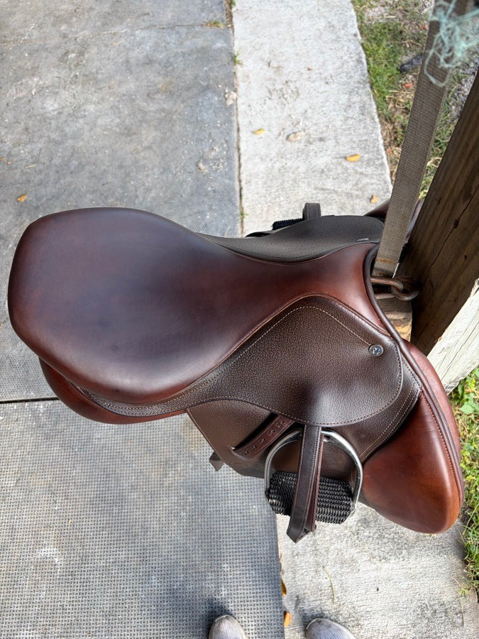 Other PJ saddle 16.5” (3)