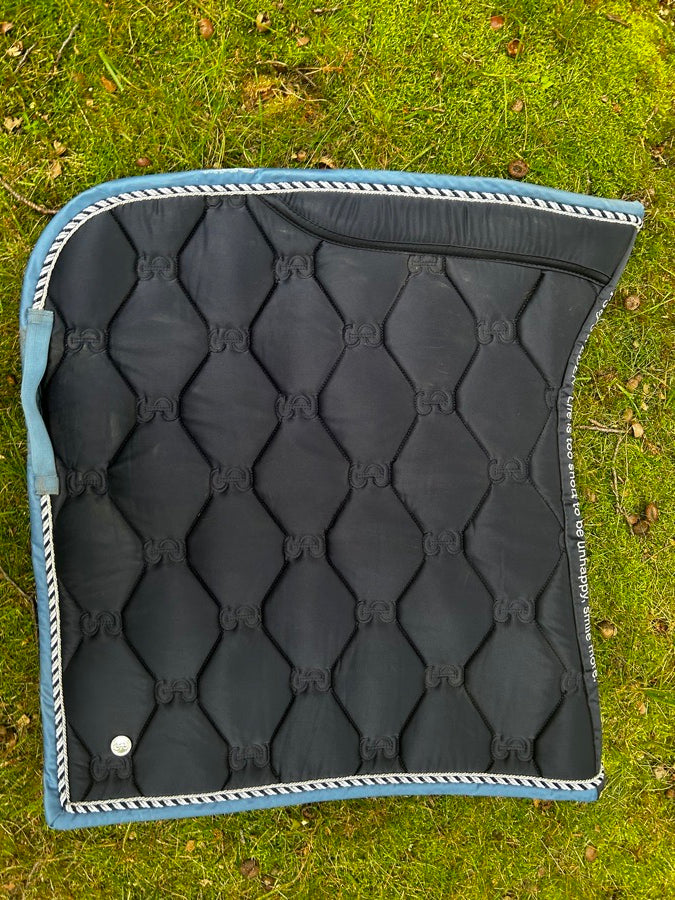 PS OF SWEDEN Ps of Sweden dressage saddle pad - great condition!