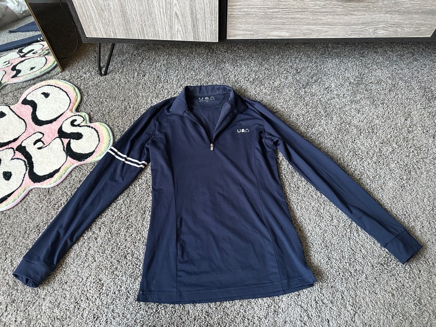 SPORT HORSE LIFESTYLE Xs sport horse lifestyle sunshirts (2 avail) (2)