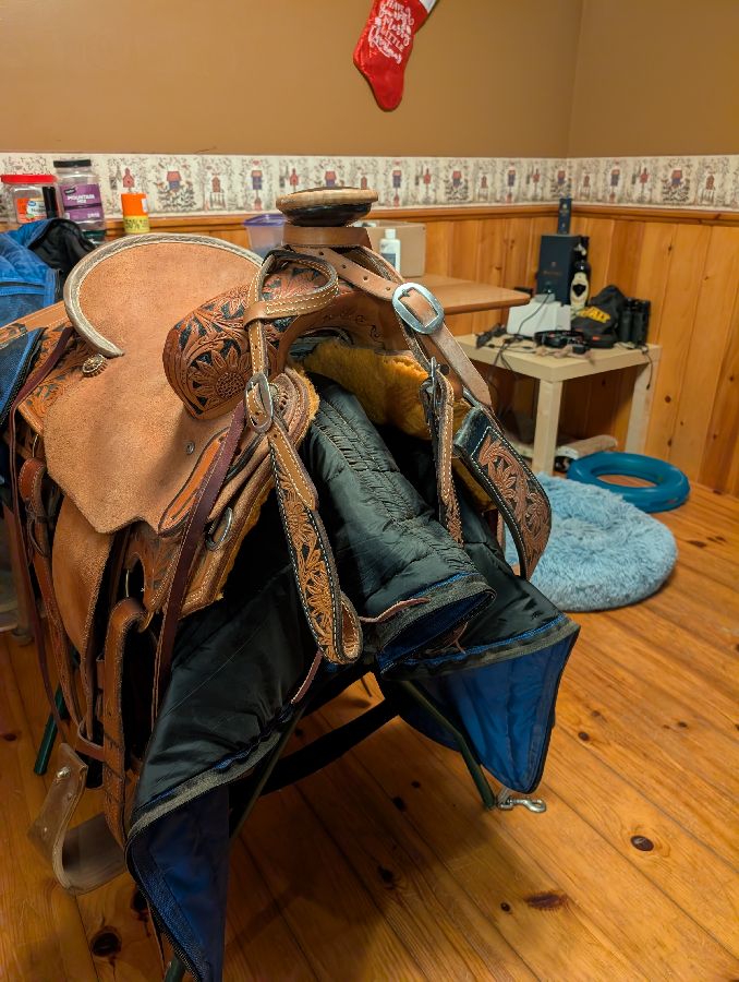 Other 15.5" Sheridan Custom Ranch Saddle (2)