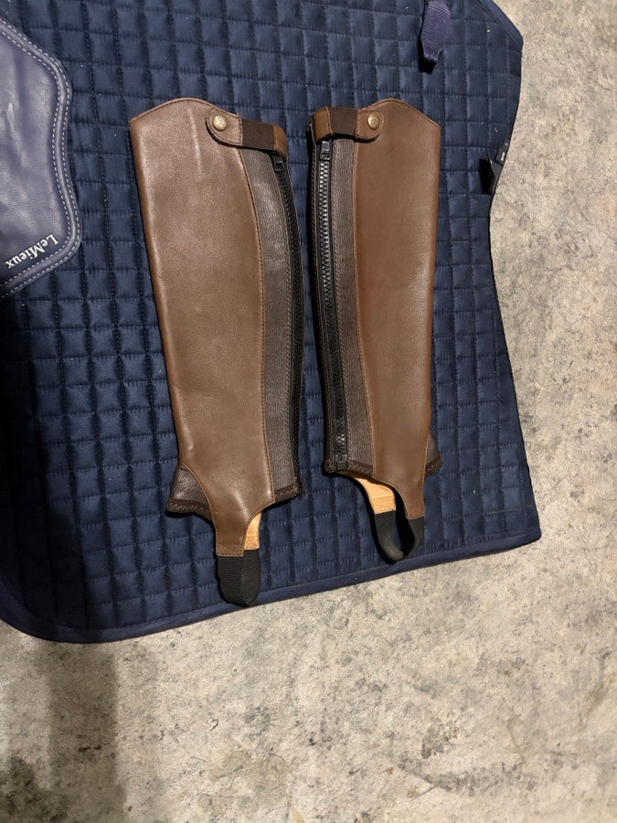 ARIAT Ariat half chaps in XXS!!! (4)