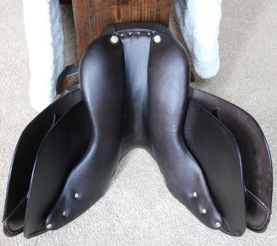 DOVER SADDLERY 14" Wide Dover Saddlery Pony Saddle (7)