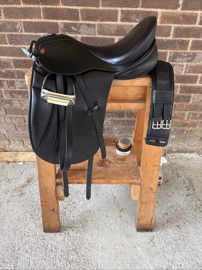 OTHER RARE FIND‼️17.5’’ Cutback Rembrandt Dressage Saddle, Adjustable Gullet, USA Made