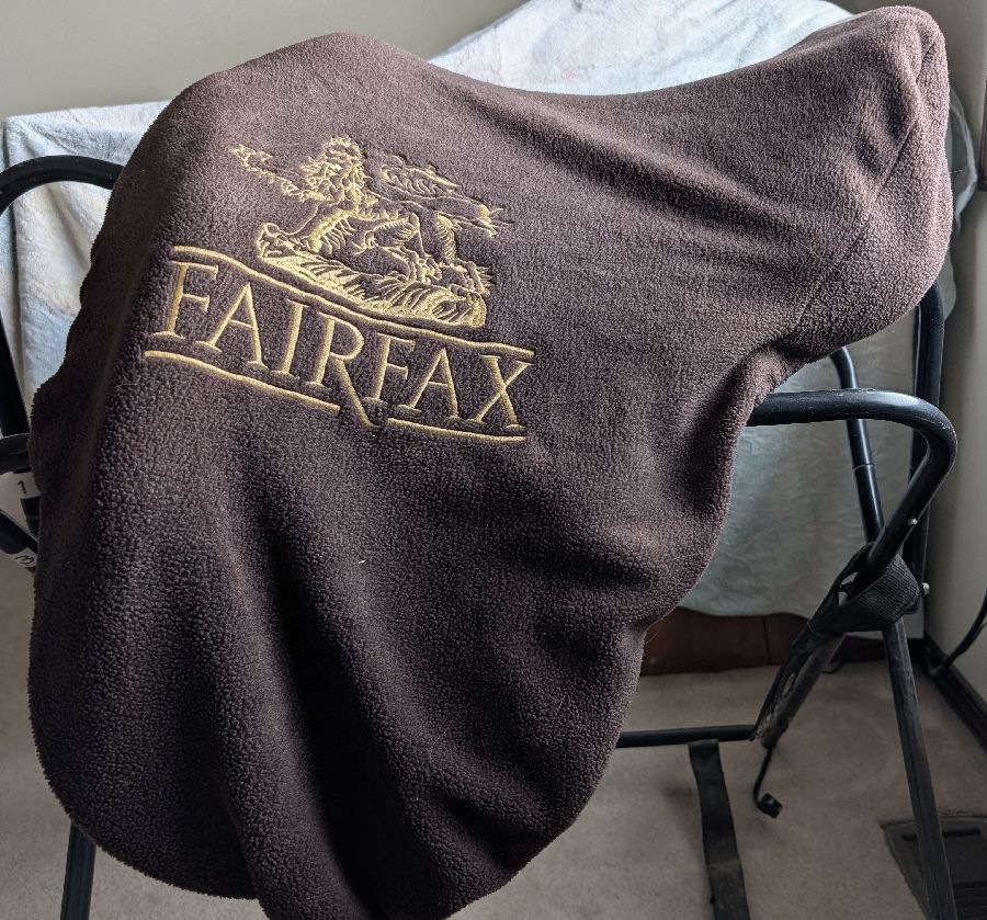 Other Fairfax Rebecca 17.5" Monoflap Dressage Saddle, Adjustable Gullet (3)