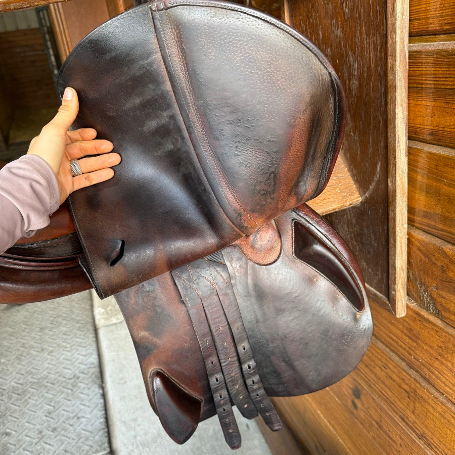 ANTARES 17.5” 3AB Flap Antares Comfort English Horseback Riding Saddle (8)