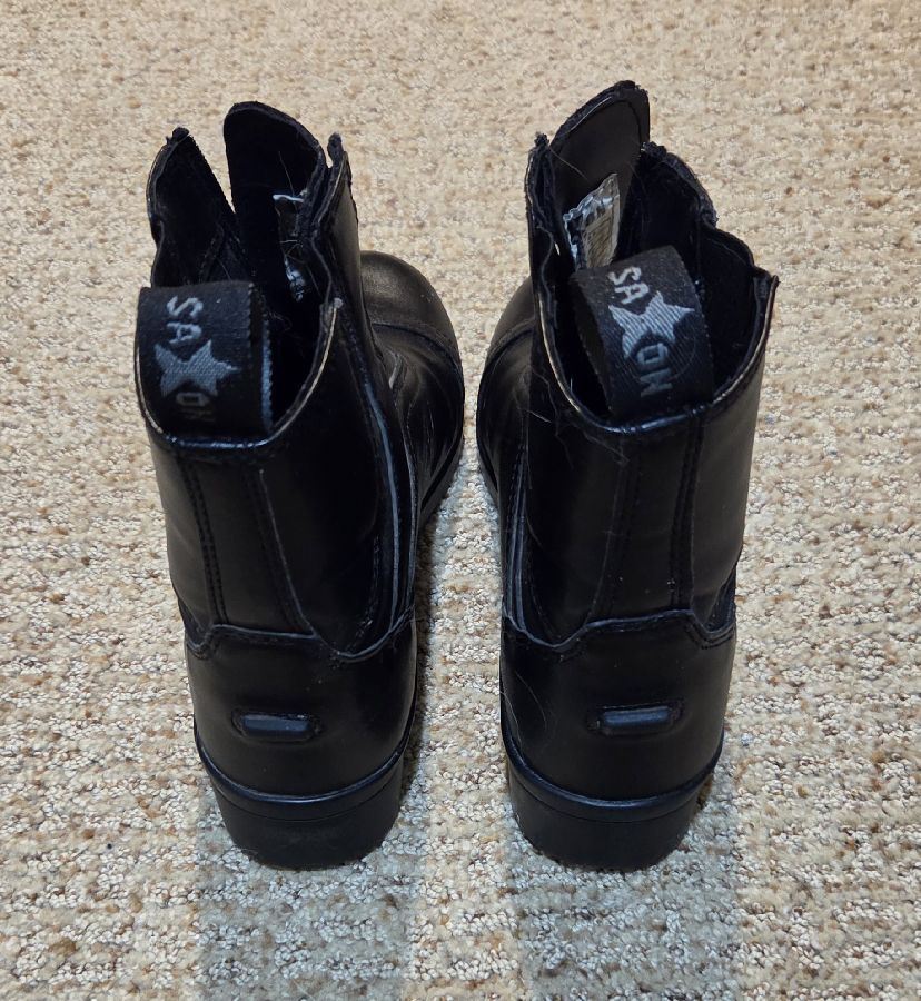 SAXON Saxon Size 6.5 Girl's Black Riding Boots (2)