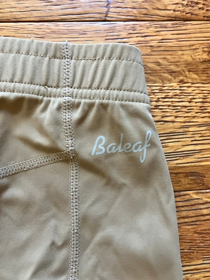 Kids Beige Baleif breeches + Kids pink Tuffrider shirt