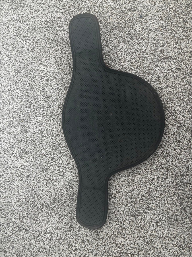 MAJYK EQUIPE Majyk Equipe Stud Guard Monoflap Girth (2)