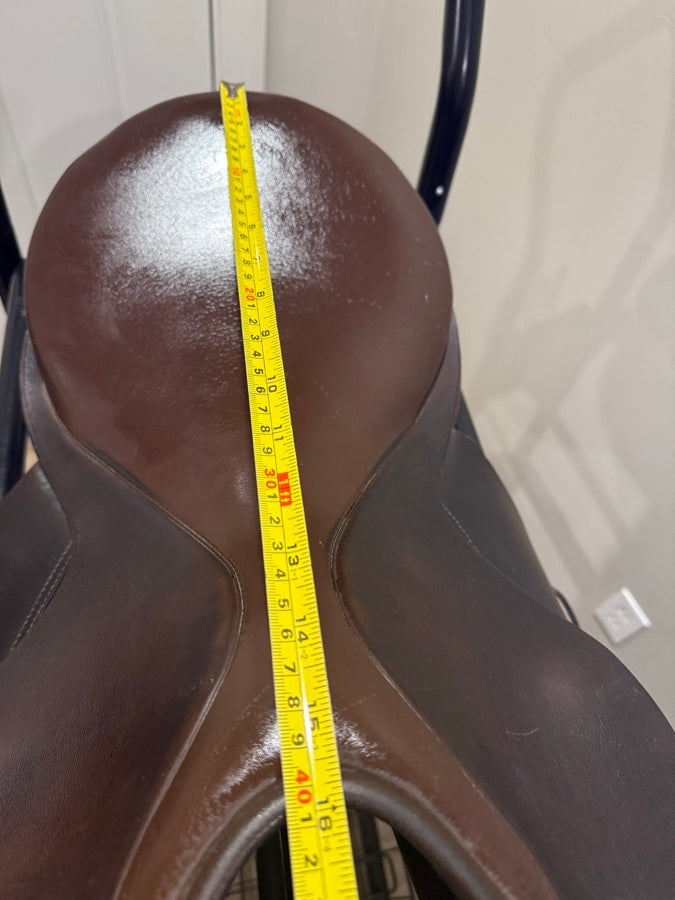 COLLEGIATE Collegiate Dressage Saddle – 17.5” Seat (5)