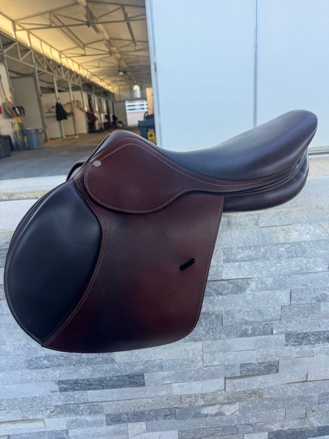 AMERIGO 2023 Amerigo Octave Jump Saddle (3)