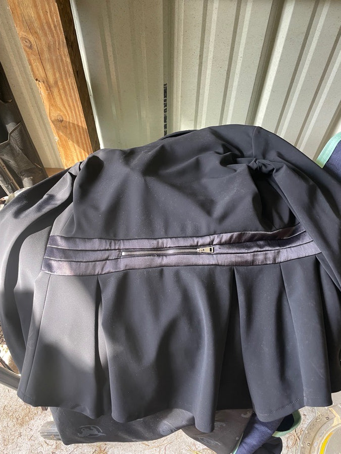 Other Reigns Show Jacket (3)