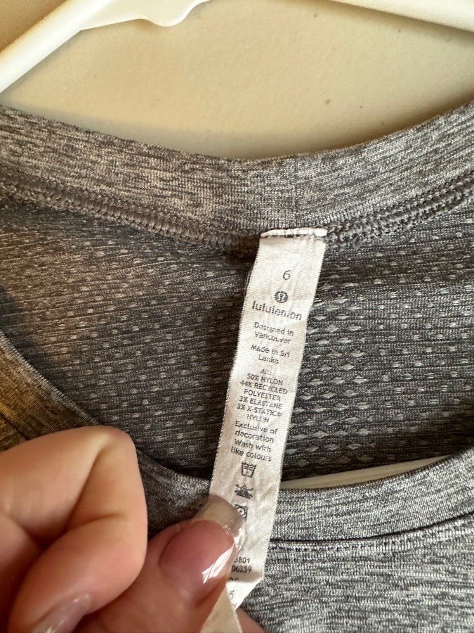 LULULEMON Grey Long Sleeve Lululemon Swiftly Tech (4)