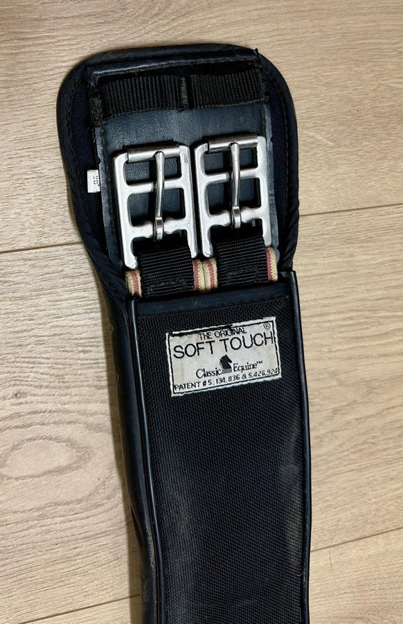 CLASSIC EQUINE 28” Classic Equine Soft Touch Padded Neoprene Straight Dressage Girth