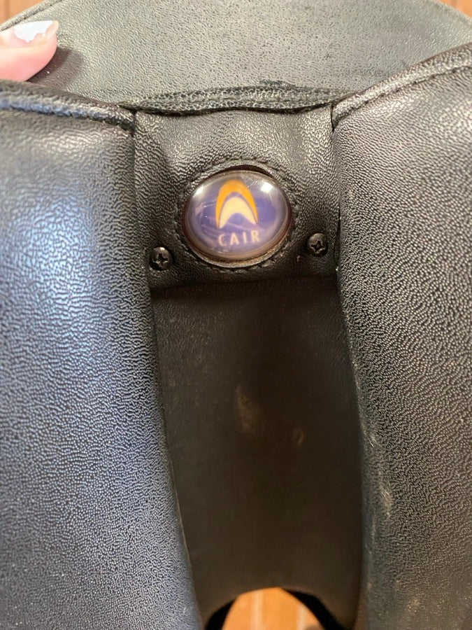 WINTEC Wintec Dressage Saddle with Cair (3)