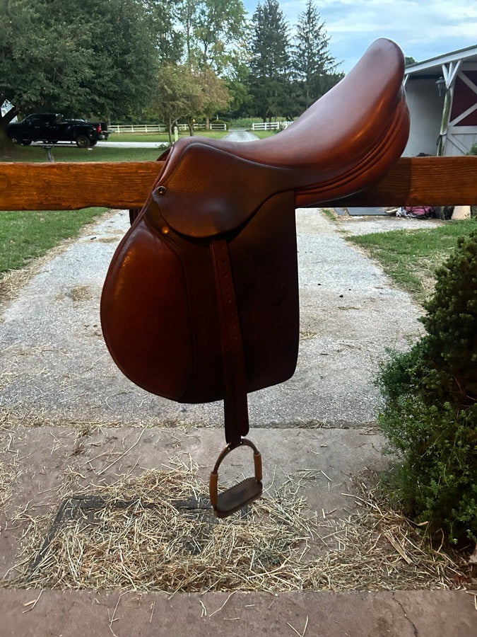 DOMINUS Saddle for sale (2)