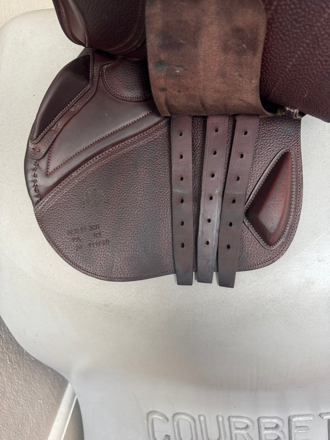 CWD 17.5” 2024 CWD SE38 Hunter Mademoiselle 2Gs Saddle - 3CH - Full Buffalo (4)