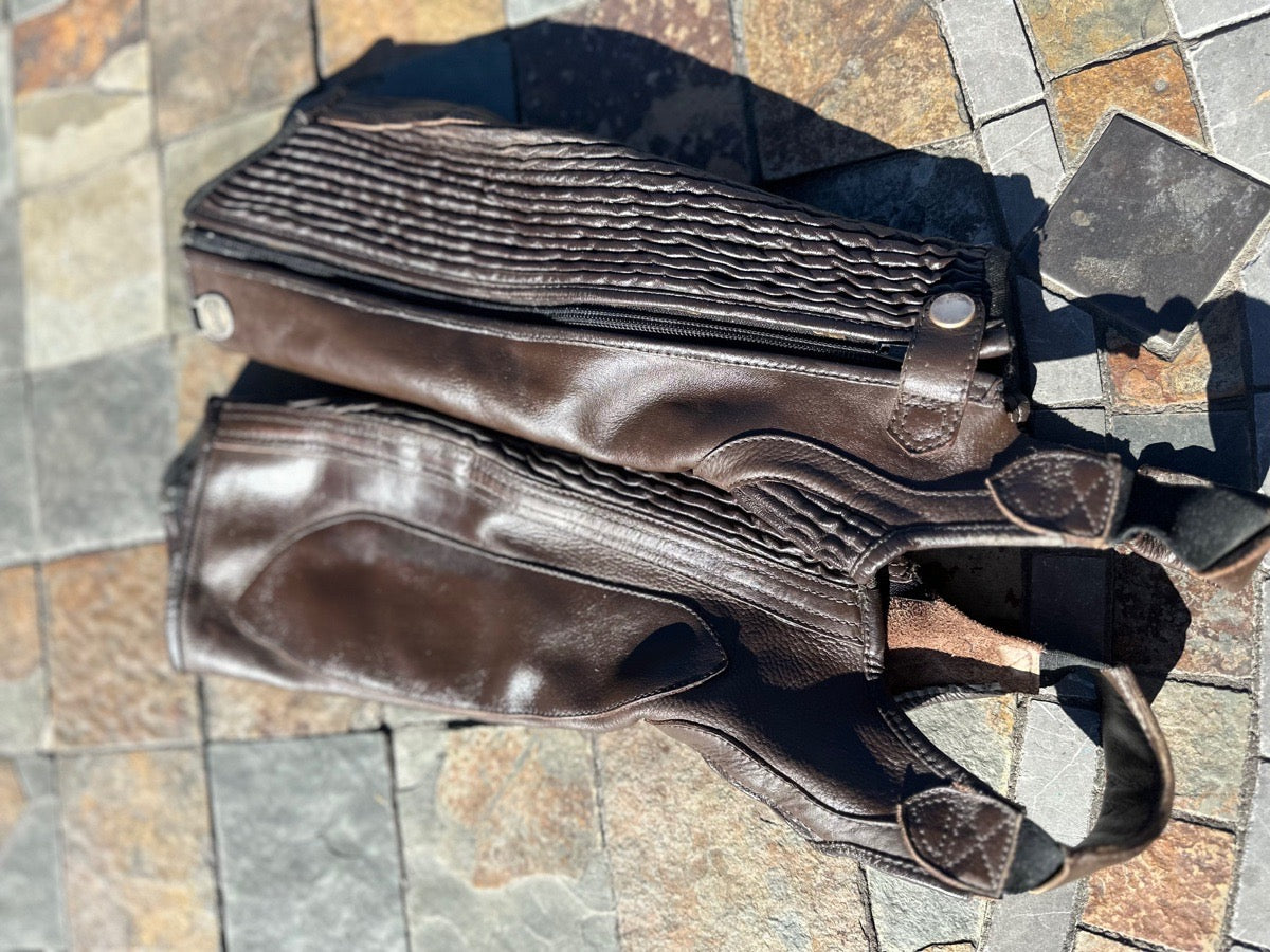 OVATION Ovation Ladies Leather Half Chaps (3)