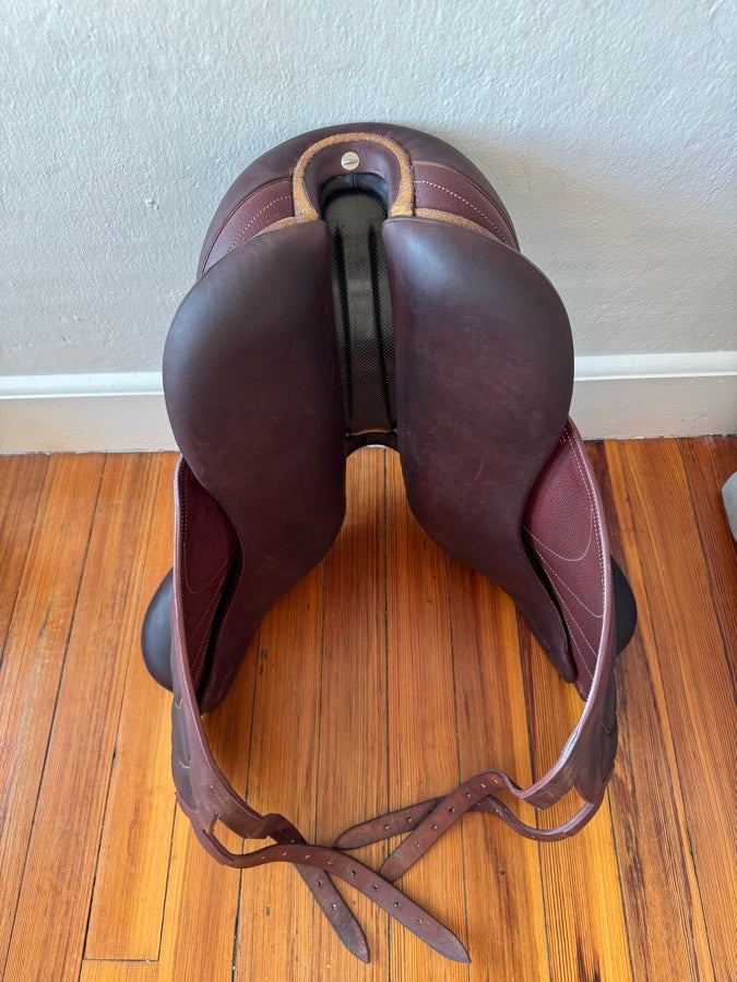 DEVOUCOUX 17.5” 2022 Devoucoux Makila Harmonie S Dressage Saddle - Full Buffalo - 2AA (4)