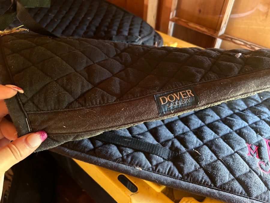 DOVER SADDLERY Black Saddle Pad (3)
