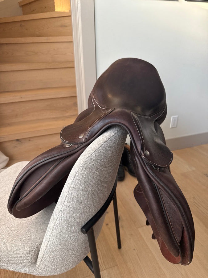VOLTAIRE Voltaire Palm Beach Saddle – 17.5” Narrow – Buffalo Leather (3)