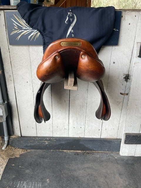 ANTARES Antares saddle 2006 17.5 M20 4L (2)
