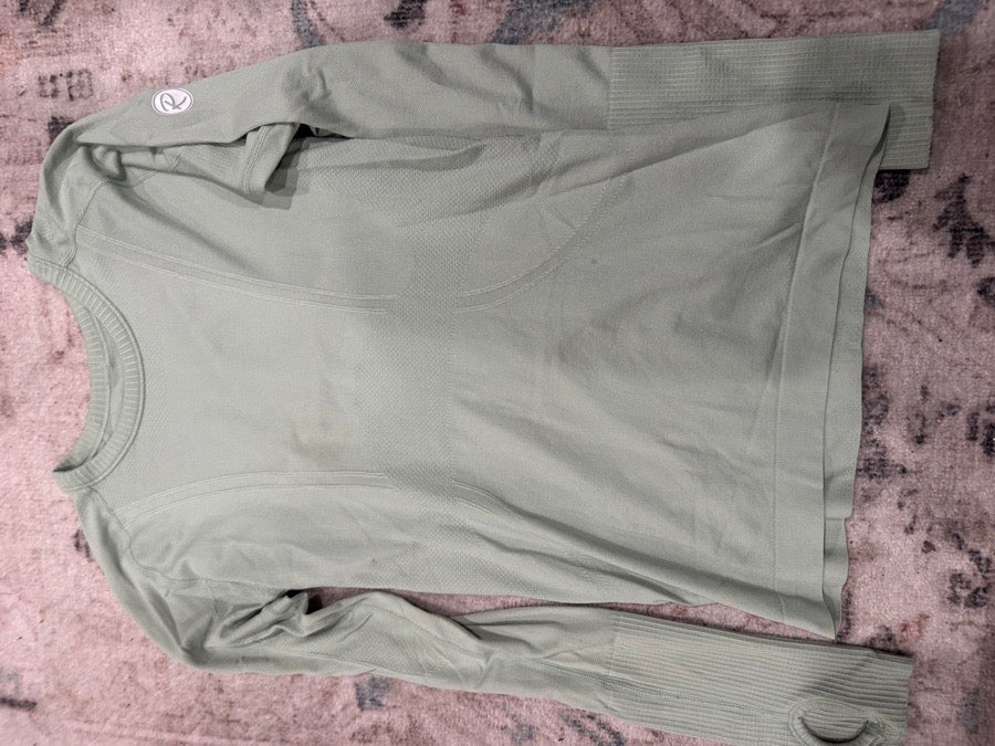 LULULEMON Riding shirt (3)